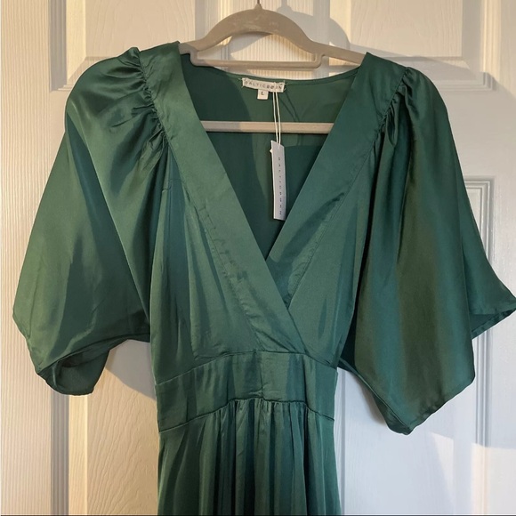 Baltic Born Dress Green maxiI NWT size L - Picture 2 of 8